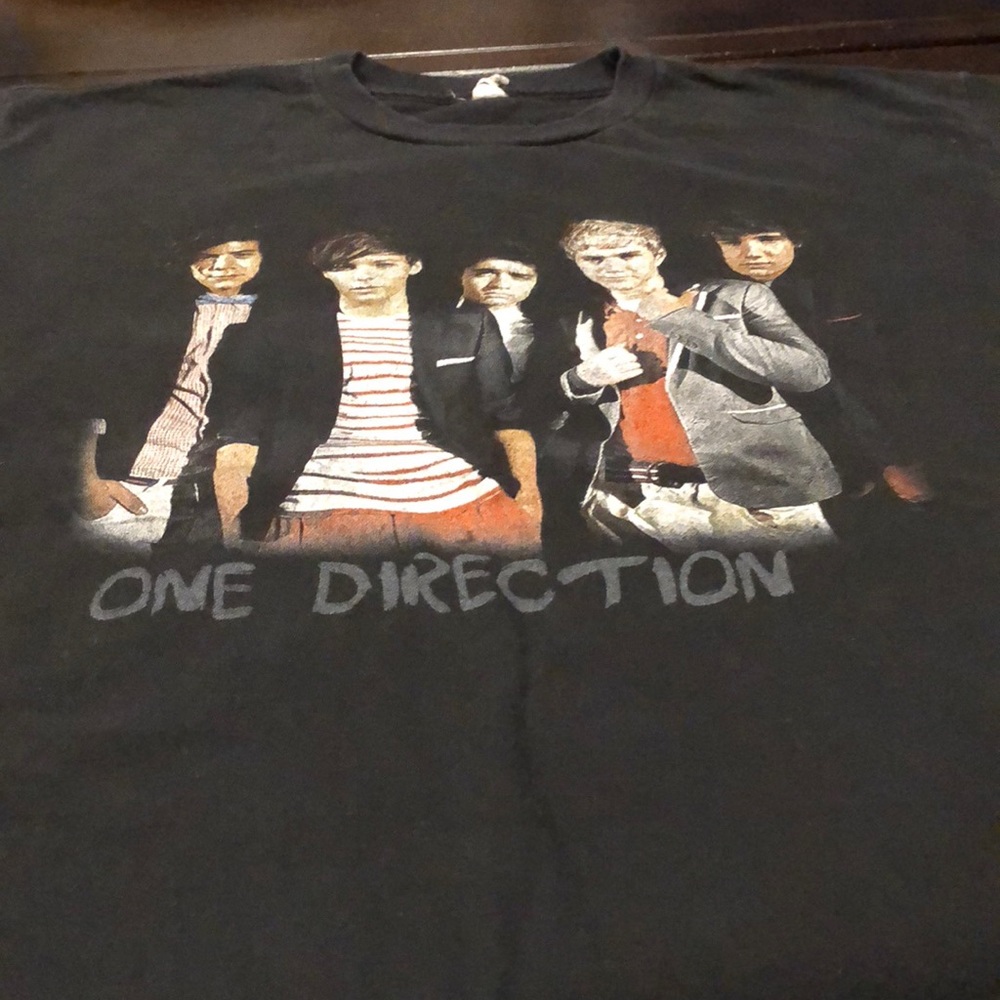 Original One Direction Concert Tee Shirt  Men’s M